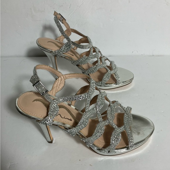 Nina Women’s Strappy Crystal Embellished Caged High Heels NWOT - Picture 4 of 7